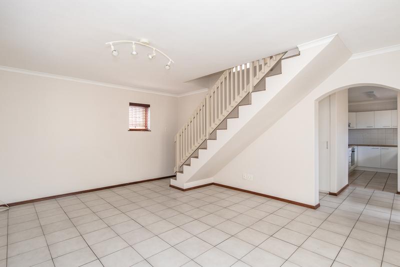 To Let 3 Bedroom Property for Rent in Diep River Western Cape